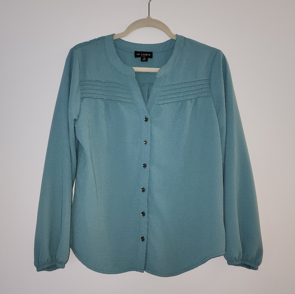 Teal long sleeve shirt size PM